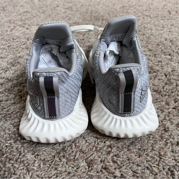 adidas AlphaBounce Instinct Gray Women’s Size 5.5 Sneakers F36732 grey/ white - Picture 5 of 9